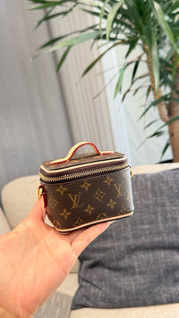 Micro Vanity Case