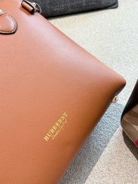 Banner Tote Calfskin