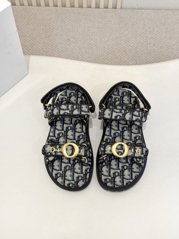 D-Sand Sandals