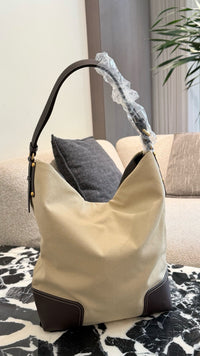 Luna Hobo Bag