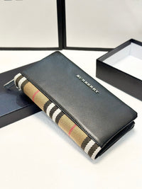 Horseferry Check Wallet