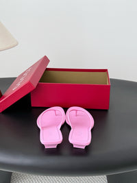 Vittoria Thong Sandals