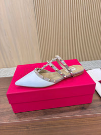 Garavani Rockstud Pointed-Toe Mules