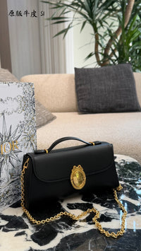 Médaillon Pouch