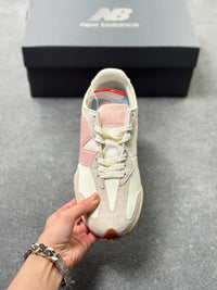 NB327 Sea Salt Pink