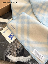 Check Wool Scarf