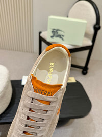 Knight Runner Sneakers