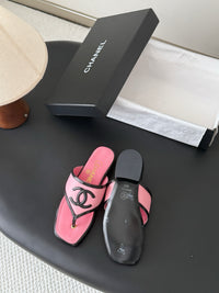 26B Thong Sandals