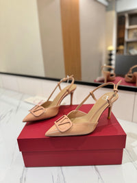 Garavani VLogo Patent Leather Pumps 8cm