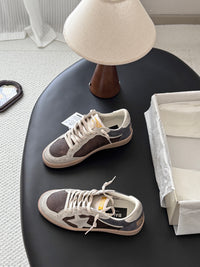 26S True Star Sneakers