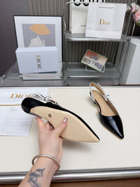 26S Slingback Pumps