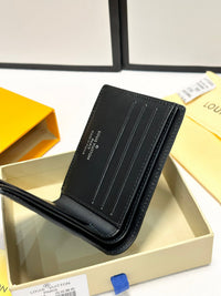 Multiple Wallet