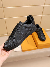Low Top Sneakers