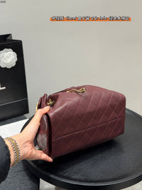 25 Hobo Bag Grained Calfskin