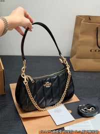 Teri Shoulder Bag