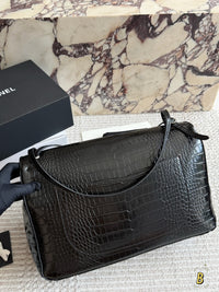 Maxi Flap Bag