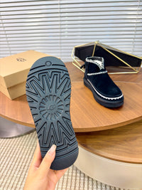 Classic Ultra Mini Biarritz Boots