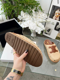 Pitea Clogs