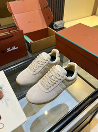 Fast Walk Sneakers