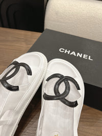 26B Casual Sandals