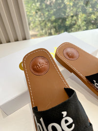 Woody Flat Slide Sandals