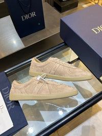 B01 Matchpoint Sneakers
