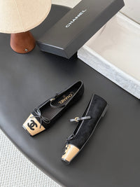 26C Mary Janes