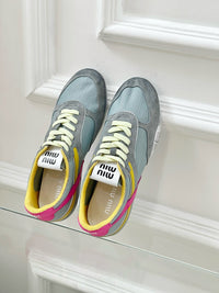 Gymnasium Sneakers