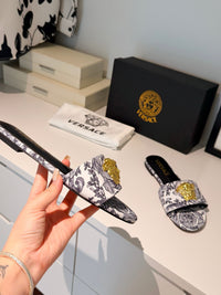Baroque Slides
