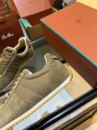 Fast Walk Sneakers