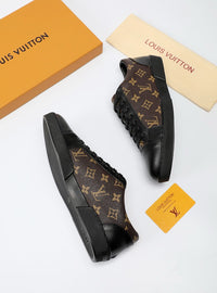 Low Top Sneakers