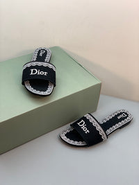 Dway Slides