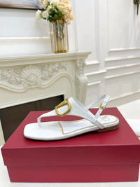 Garavani VLogo Signature Thong Sandals