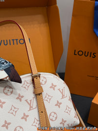 Squire East West Bag