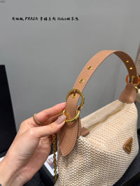 Raffia Shoulder Bag