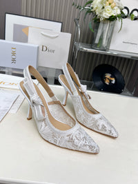 26S Slingback Pumps