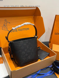All In BB Bucket Bag