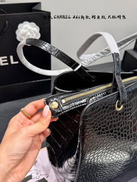 26S Large Tote
