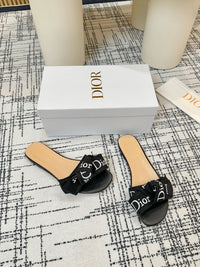 J'Adior Slides