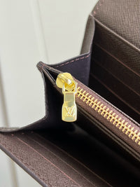 Damier Ebene Sarah Wallet