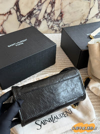 Niki Small Shopping Bag in Vintage Calfskin