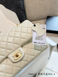 25 Lambskin Flap Bag