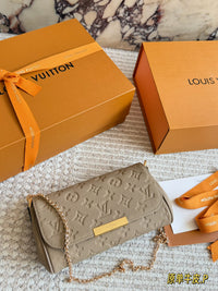 Félicie Pochette Dune Monogram Empreinte