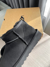 Classic Ultra Mini Boots