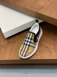 Vintage Check Slip-On Sneakers