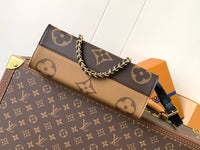 OnTheGo East West Bag