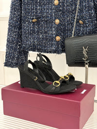 Donna Wedge Sandals