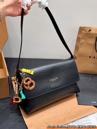 Chelsea Shoulder Bag
