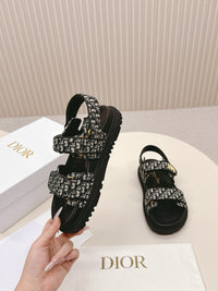 Dioract Sandals