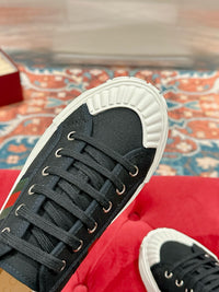 Low Top Sneakers